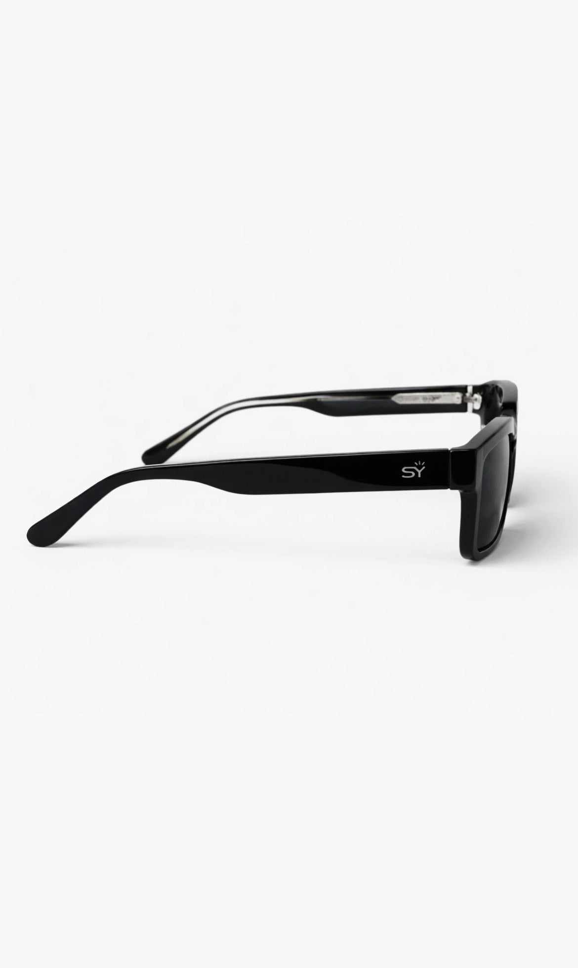 Icon - Astro Black